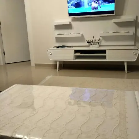 Paradise Nest In Angels Apartment